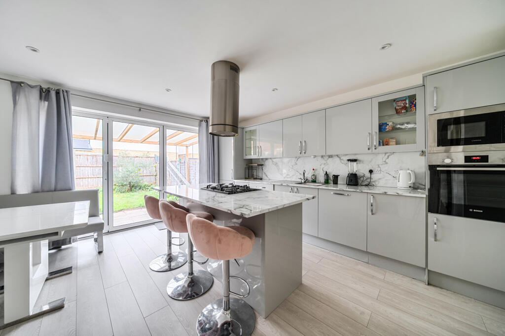 Main image of property: Yew Avenue, Yiewsley, West Drayton