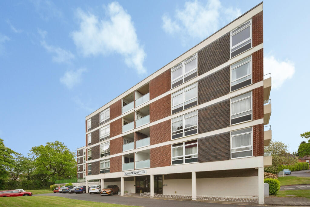 Main image of property: Chelmscote Road, Solihull, B92