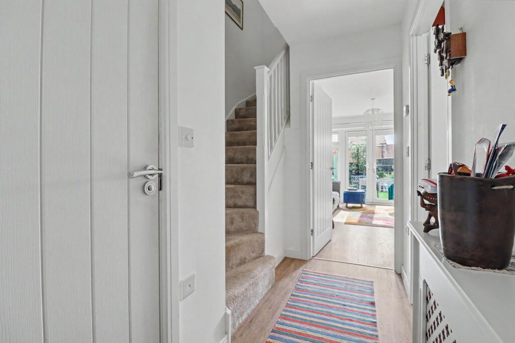 House in Eastleigh, Fair Oak and Horton Heath - View 5
