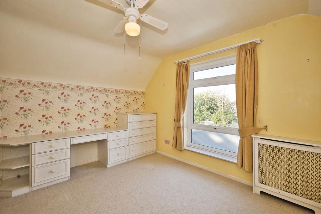 Additional image 13 of Burroughes Avenue, Yeovil