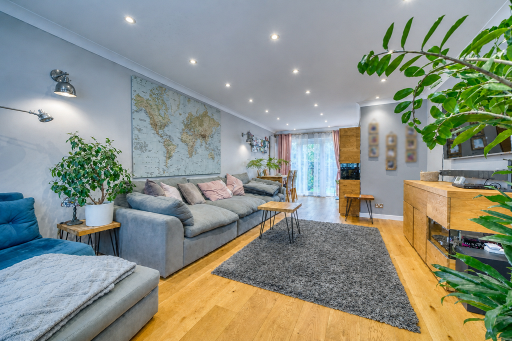House in Bromley - View 4