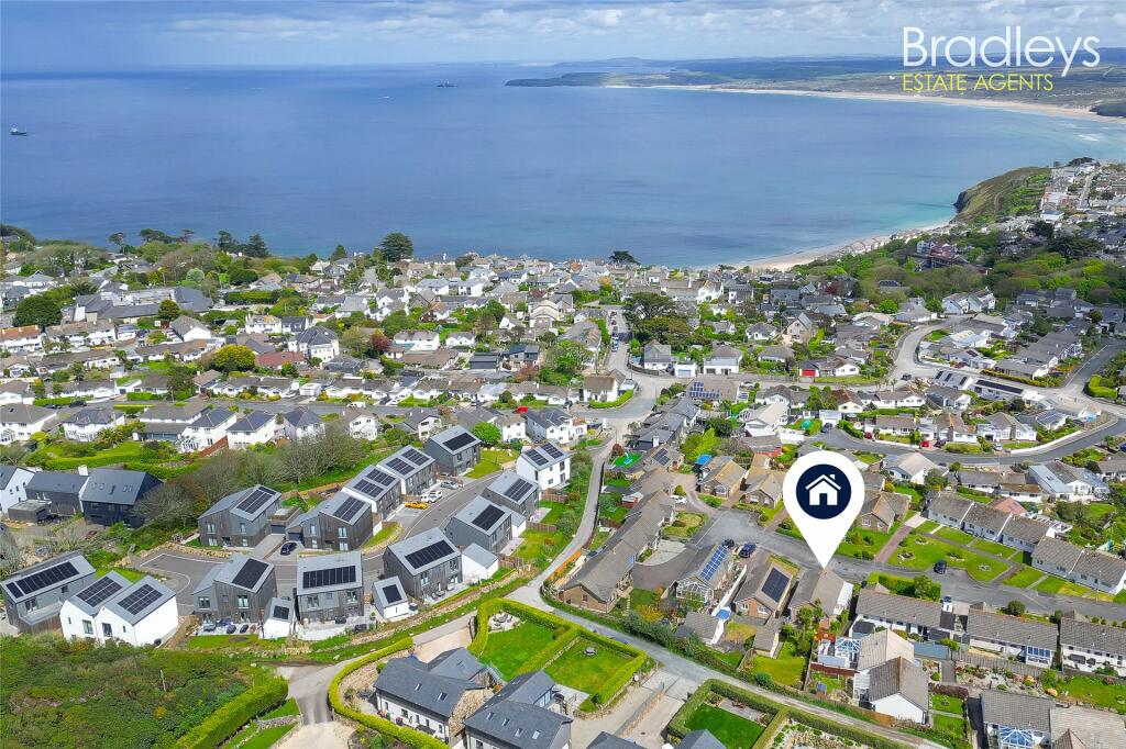 3-bed house on Polwithen Drive, Carbis Bay, St. Ives, Cornwall, £357,500