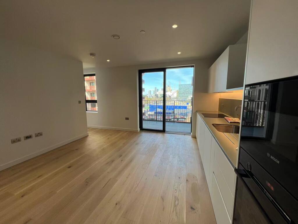 Main image of property: Flat , Bella House,  Pilot Walk, London