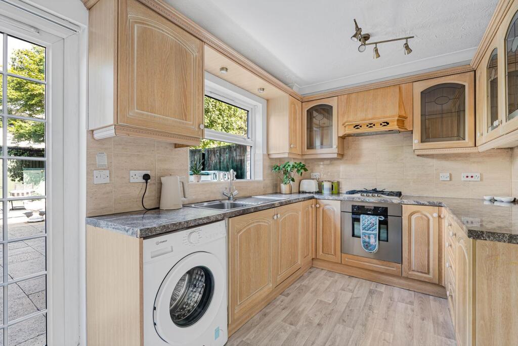 House in London - View 5