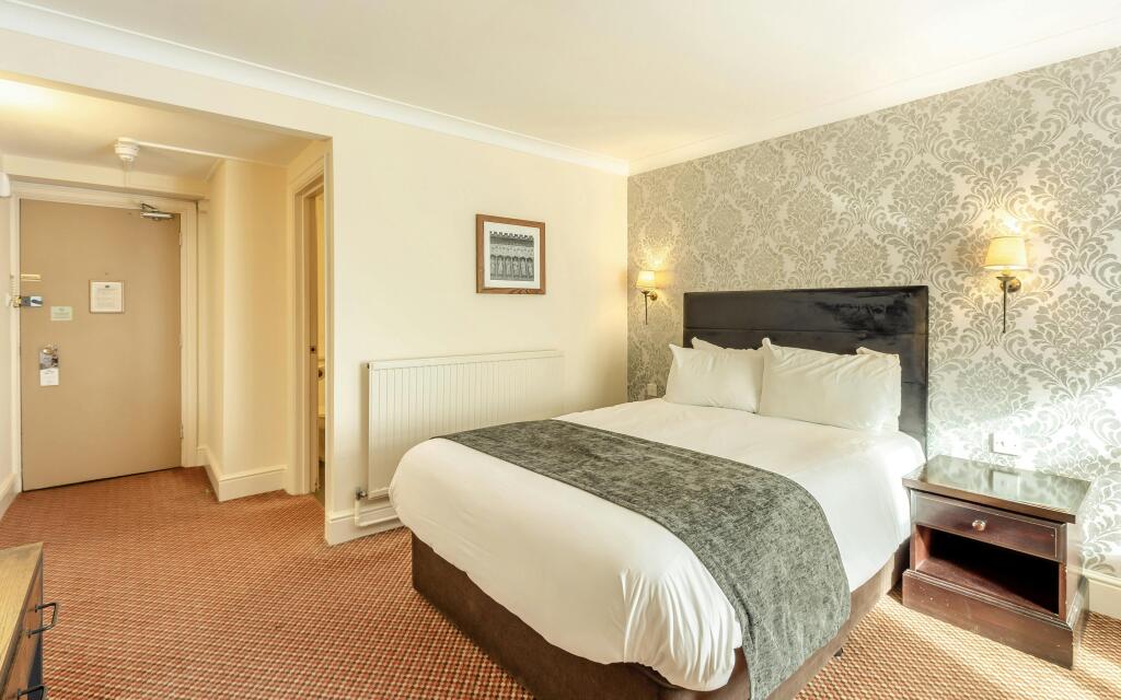 8685245-interior35.jpg