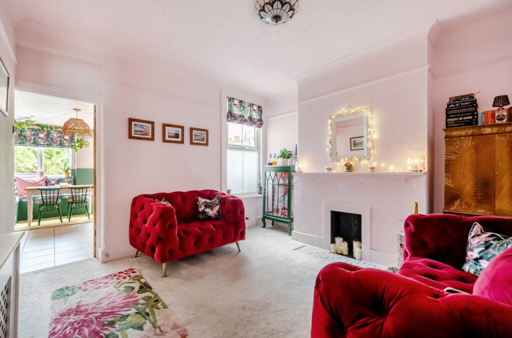 House in Brighton - View 4