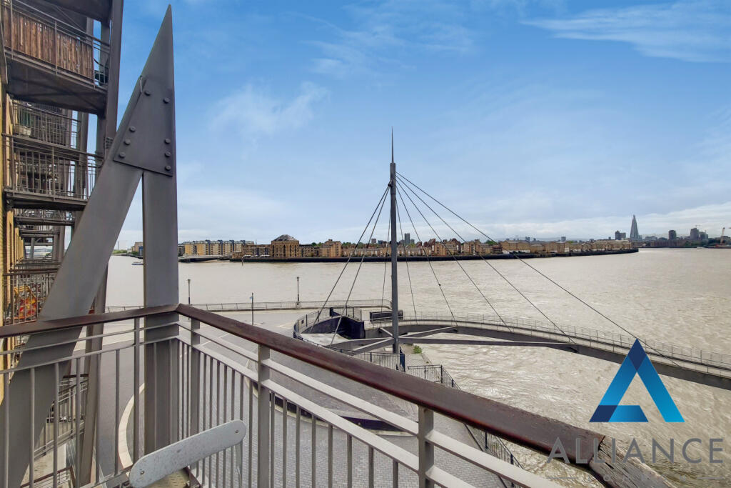 Main image of property: Dundee Wharf, 100 Three Colt Street, London, E14