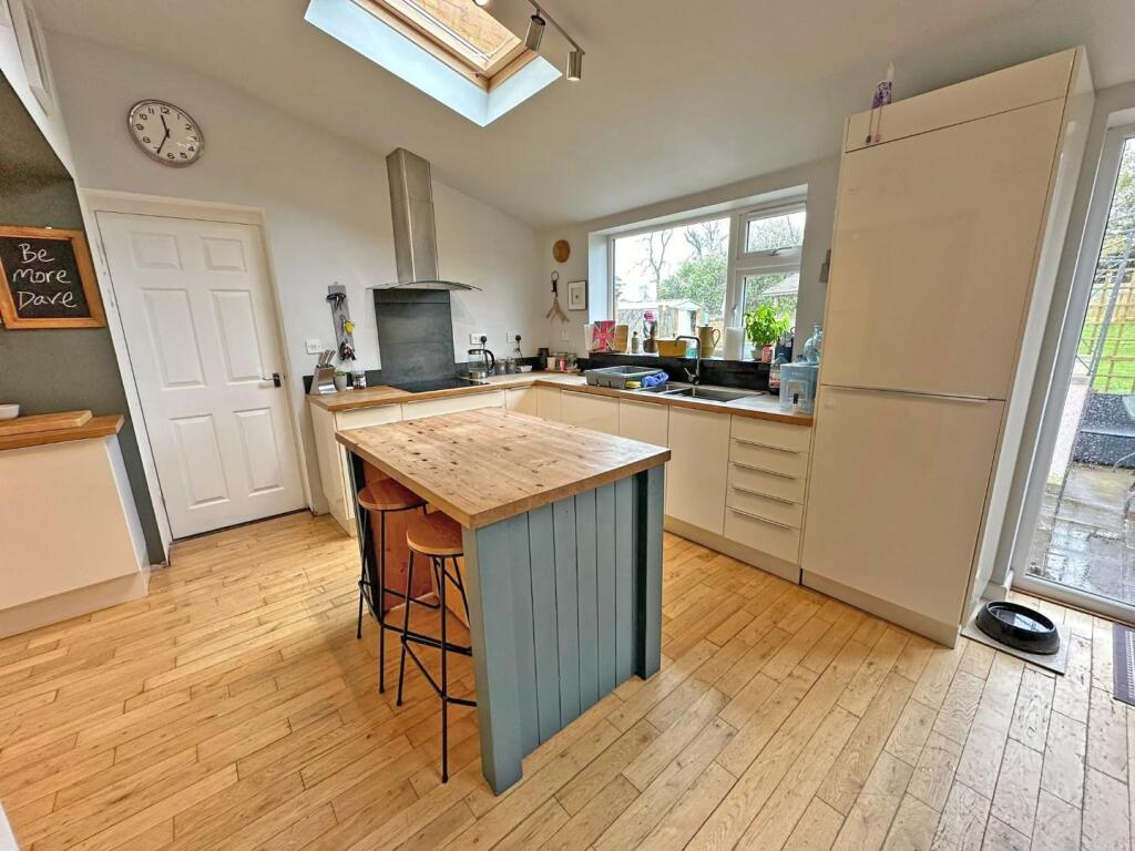Brackendale Drive, Barby, Rugby - View 6