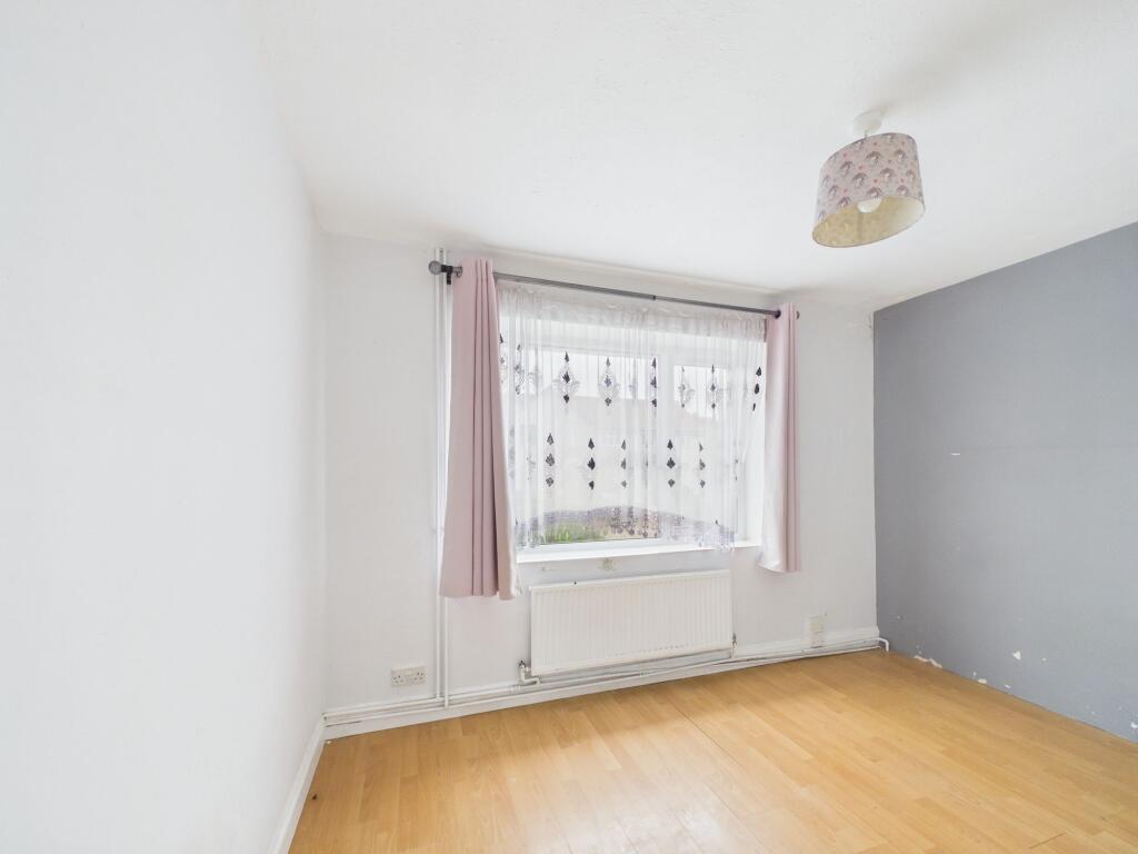 Apartment in Reading - More