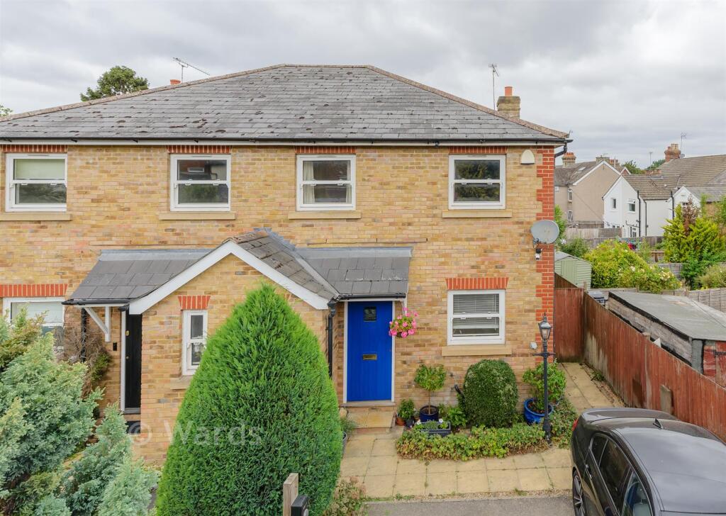 Main image of property: High Street, Borough Green, Kent