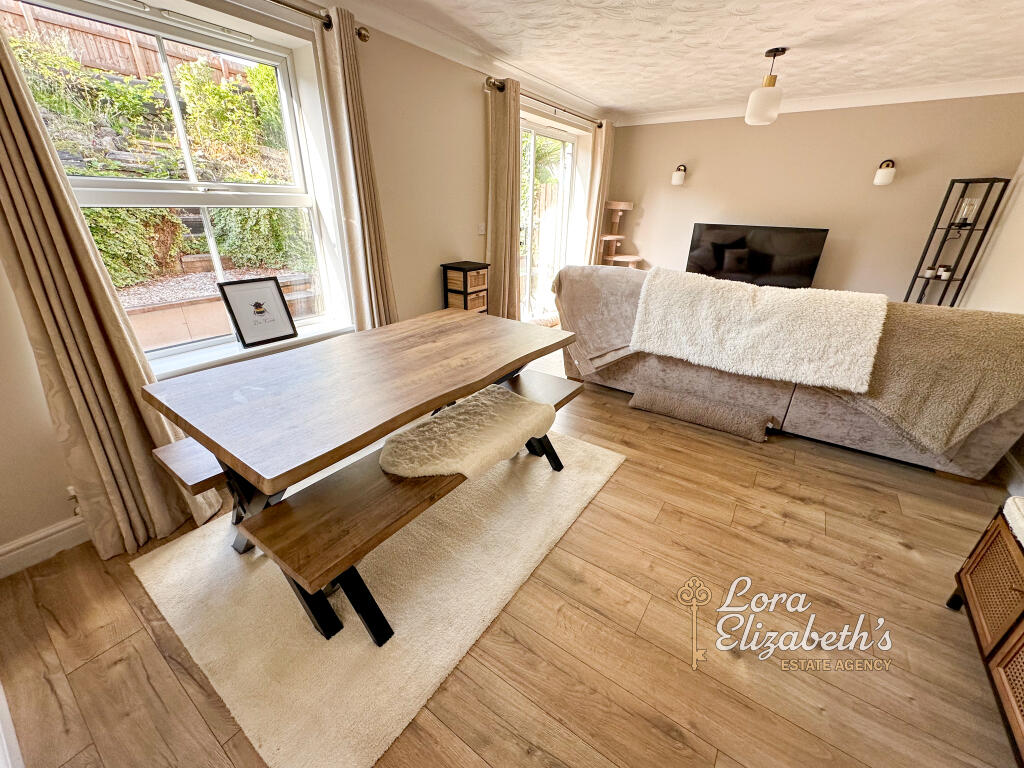 House in Ashfield, Sutton in Ashfield, Huthwaite - View 5