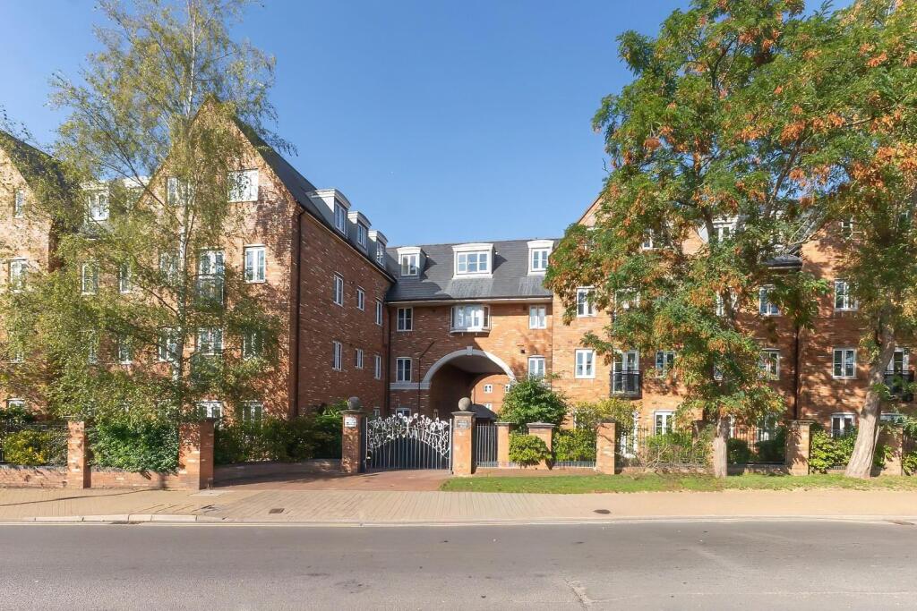 Main image of property: Leighton Road, Leighton Buzzard
