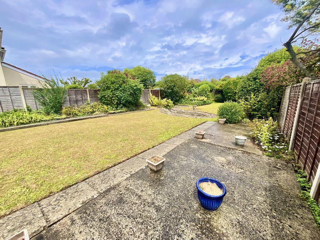 Harland Road, Hengistbury Head photo 4
