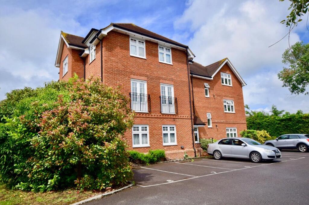 Main image of property: Clements Mead, Leatherhead, Surrey, KT22