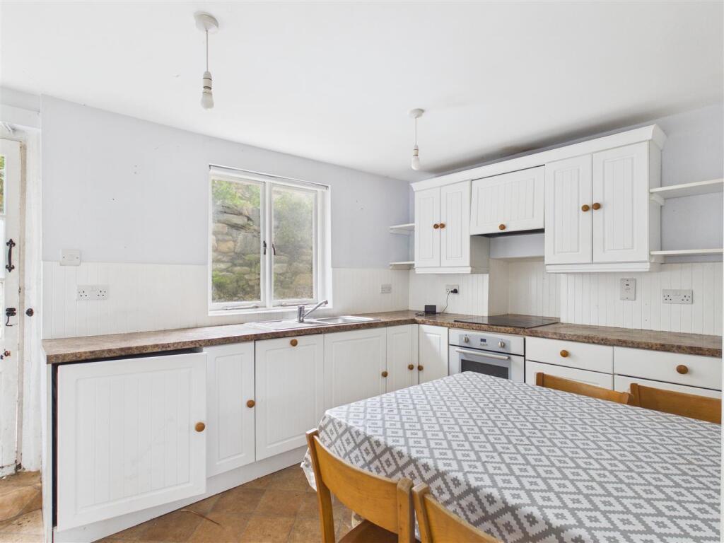 House in Penzance, Trevithal - View 5