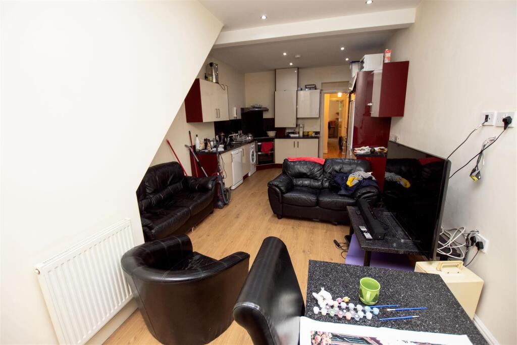 House in Birmingham, Bournbrook - View 2