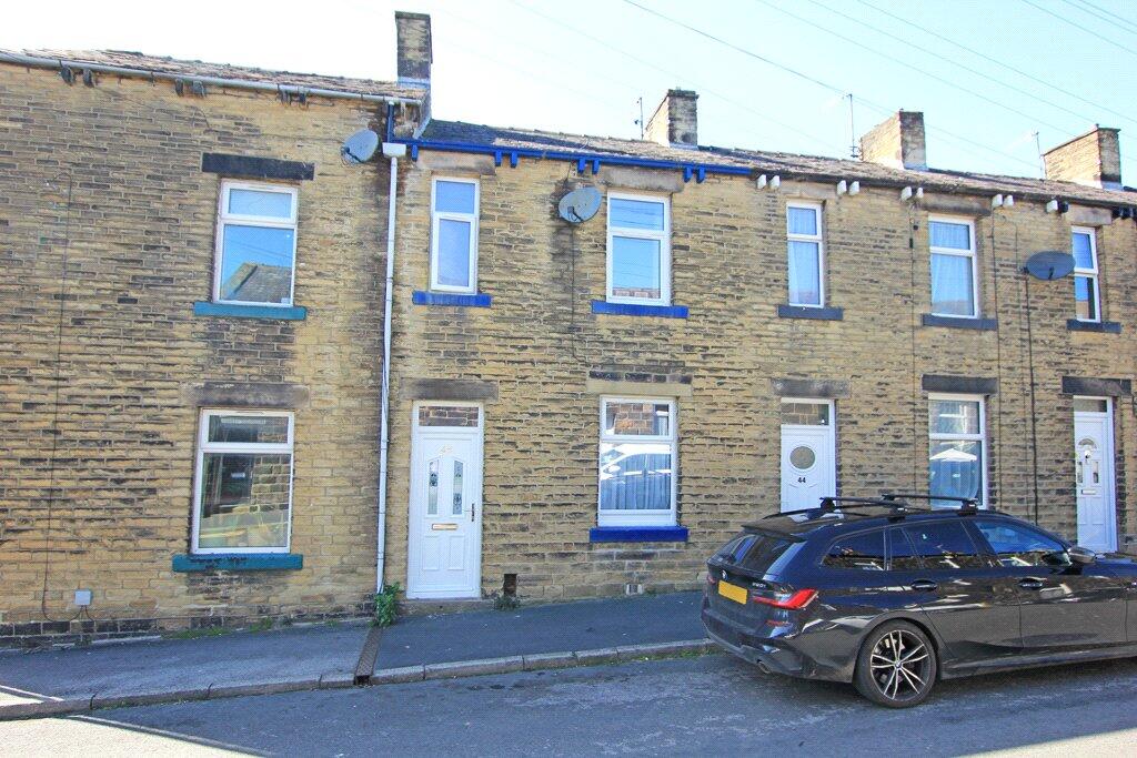 Main image of property: 46 Pembroke Street, Skipton, BD23 2NE