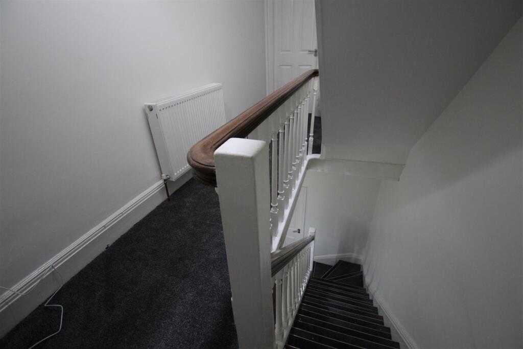 House in Leeds - View 4