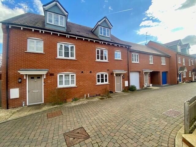 Main image of property: Rede Close, Aylesbury