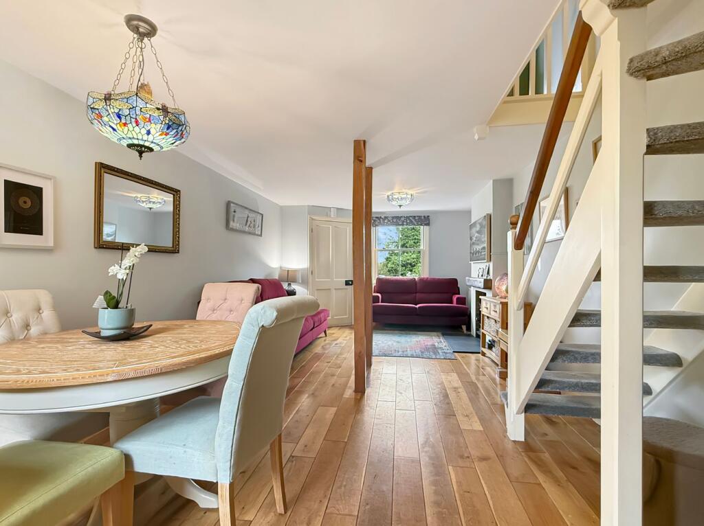 House in Braintree, Rayne - More