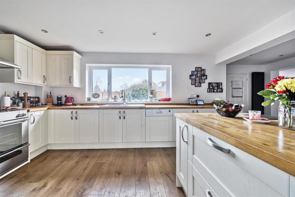 House in Swindon - View 3