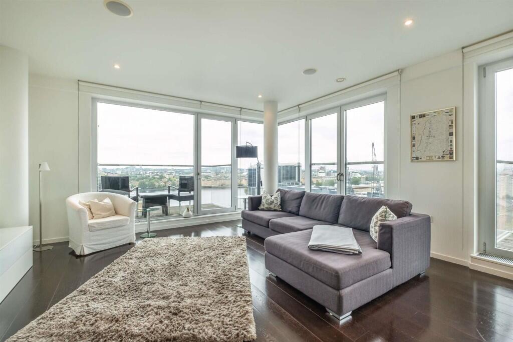 Main image of property: Oakland Quay, London, E14