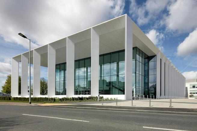 234 Bath Road  Slough Trading Estate Offices 1.jpg