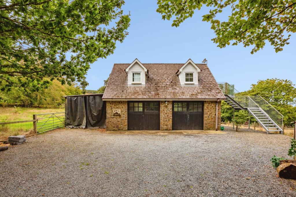 House in Swansea - View 3
