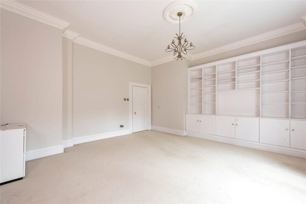 The Hall, Brockhall, Northampton, Northamptonshire, NN7 photo 4