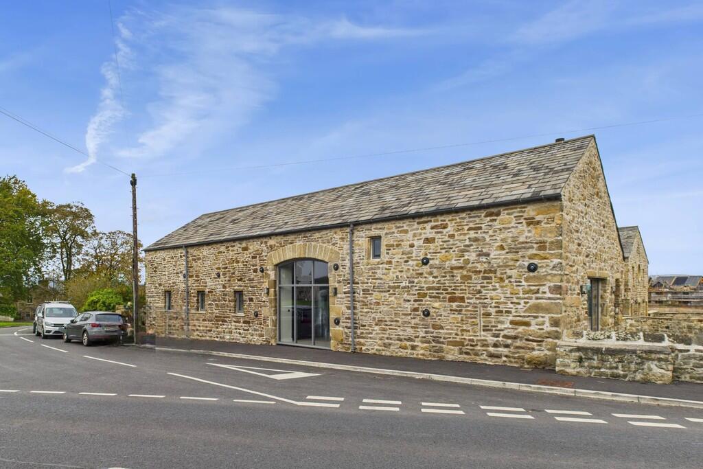 4-bed house on Long Barn, Old Hall Farm, Cockle Hill, Over Kellet, Carnforth, £725,000