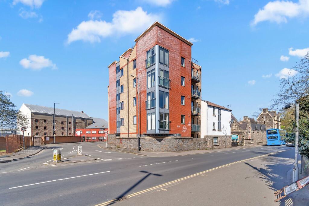 Main image of property: Pennywell Road, Bristol, BS5