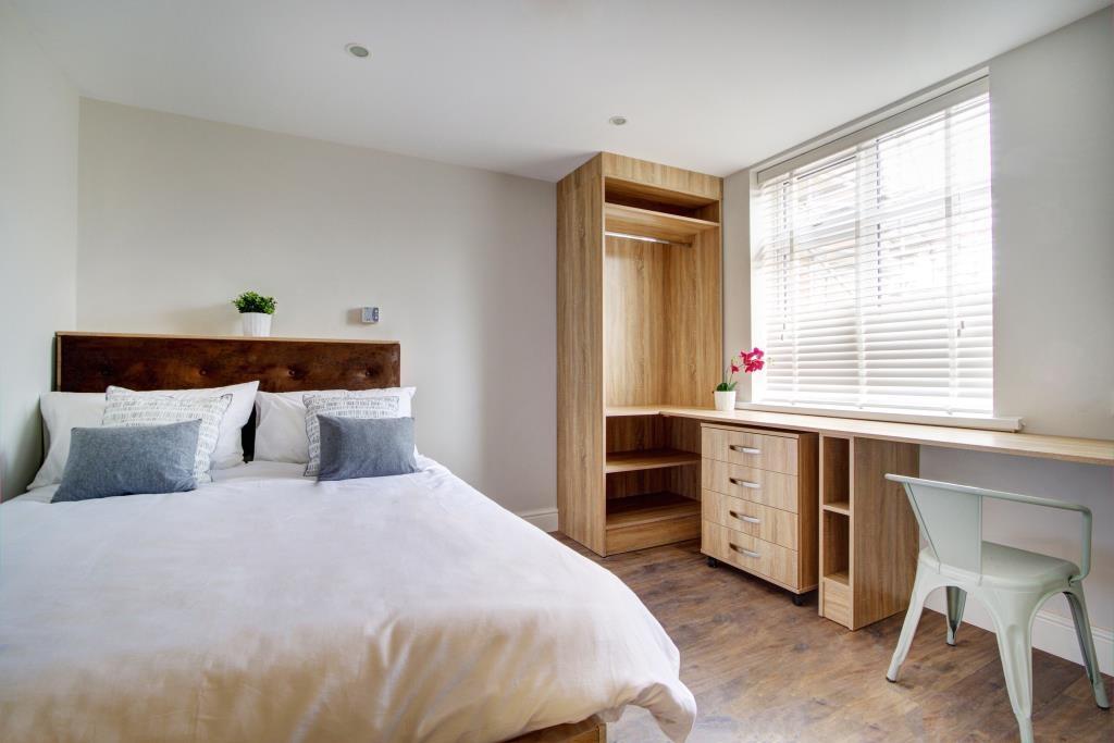 Main image of property: Peel Street, Nottingham, NG1