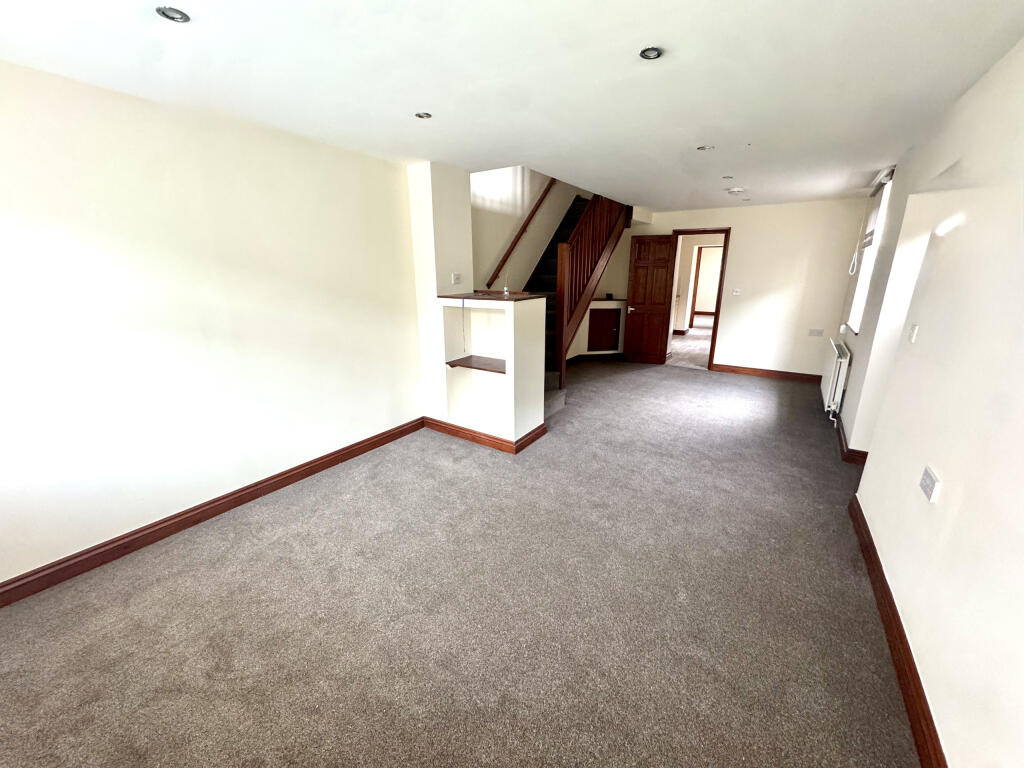 House in Ryde, Oakfield - View 2
