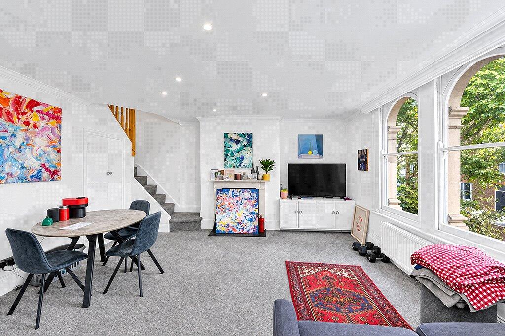 Apartment in London - View 3