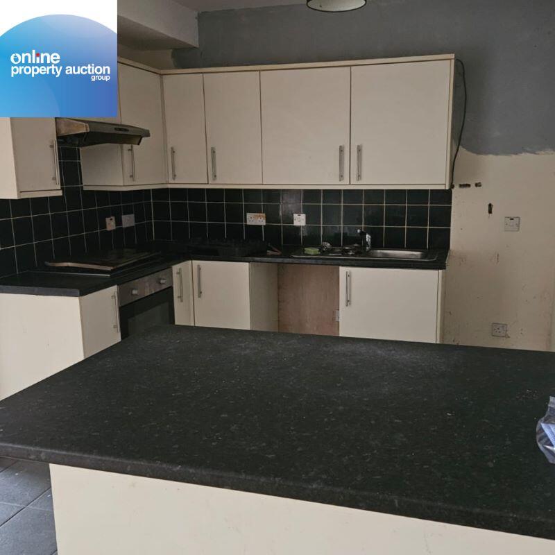 Apartment in Paisley - View 5
