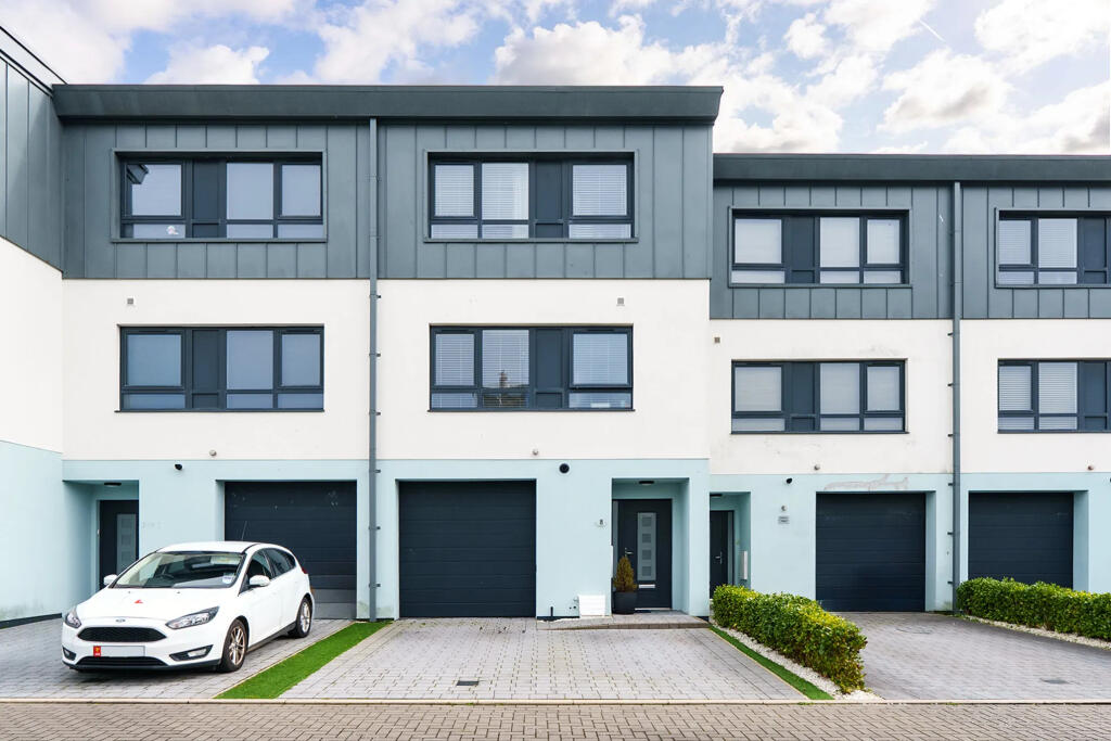 Main image of property: 8, Traie Twoaie, Ramsey