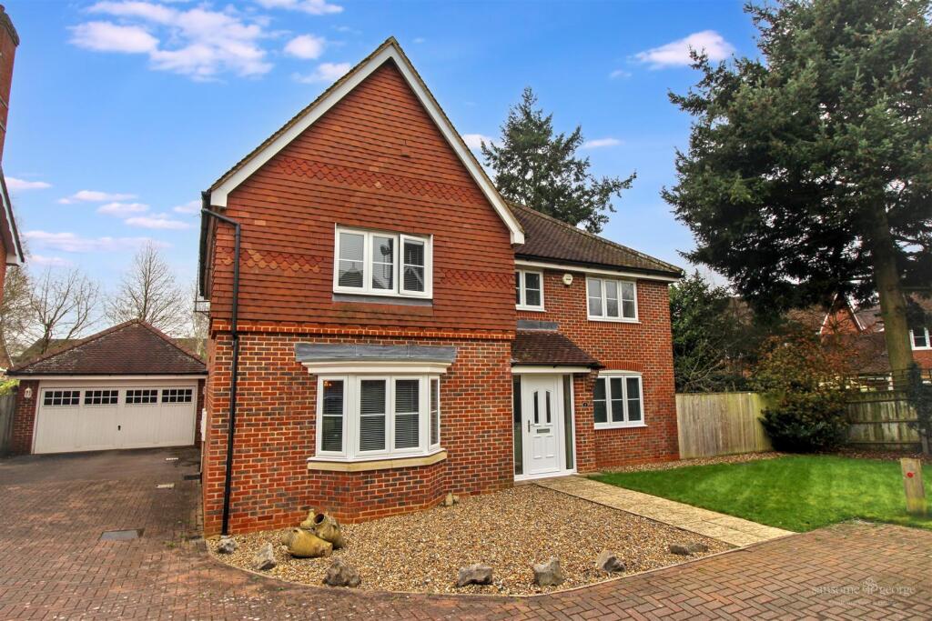 Clarendon Rise, Tilehurst, Reading, Reading