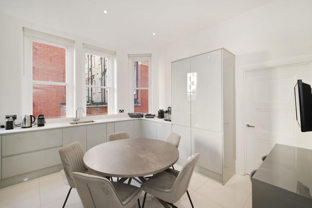 4 bedroom apartment for rent