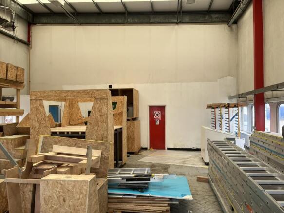Photo 4