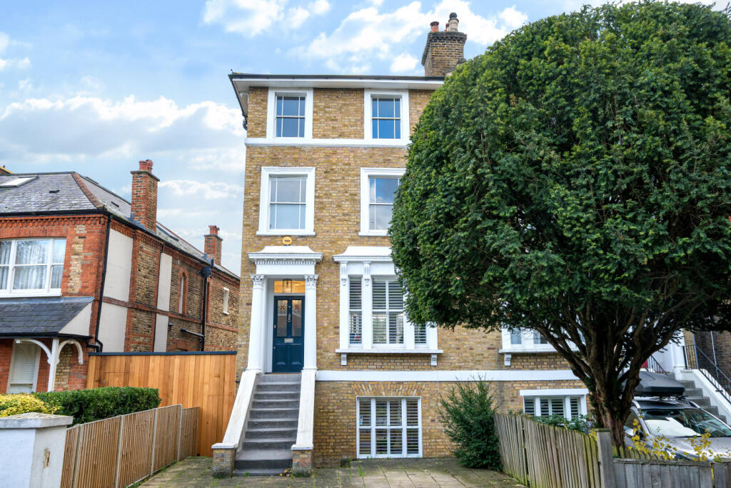 Main image of property: Devonshire Road, London, SE23