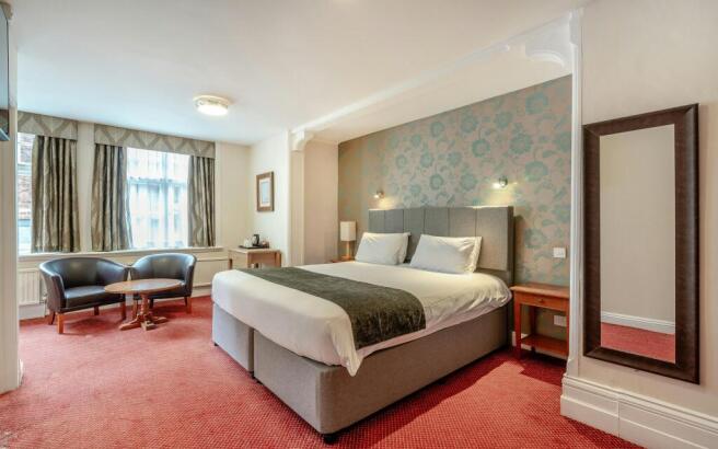 8685239-interior22.jpg