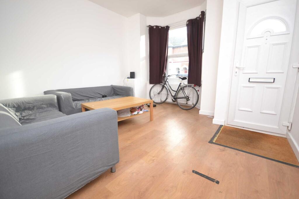 House in Reading - View 4
