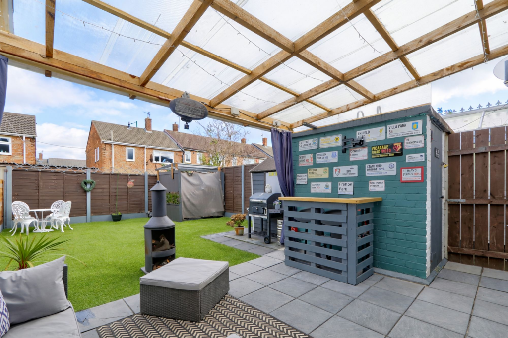 House in Middlesbrough, Redcar and Cleveland - View 5