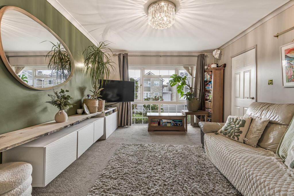 House in Bristol, Brislington - More
