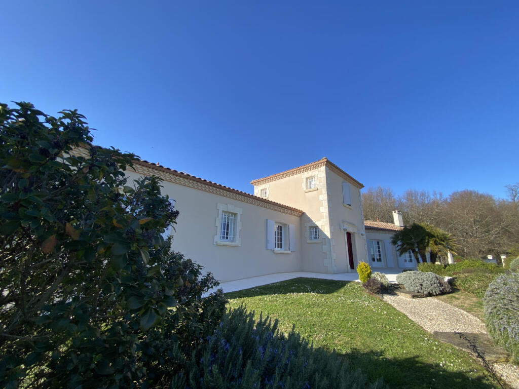 Main image of property: Poitou-Charentes, Charente, Barbezieux-St-Hilaire