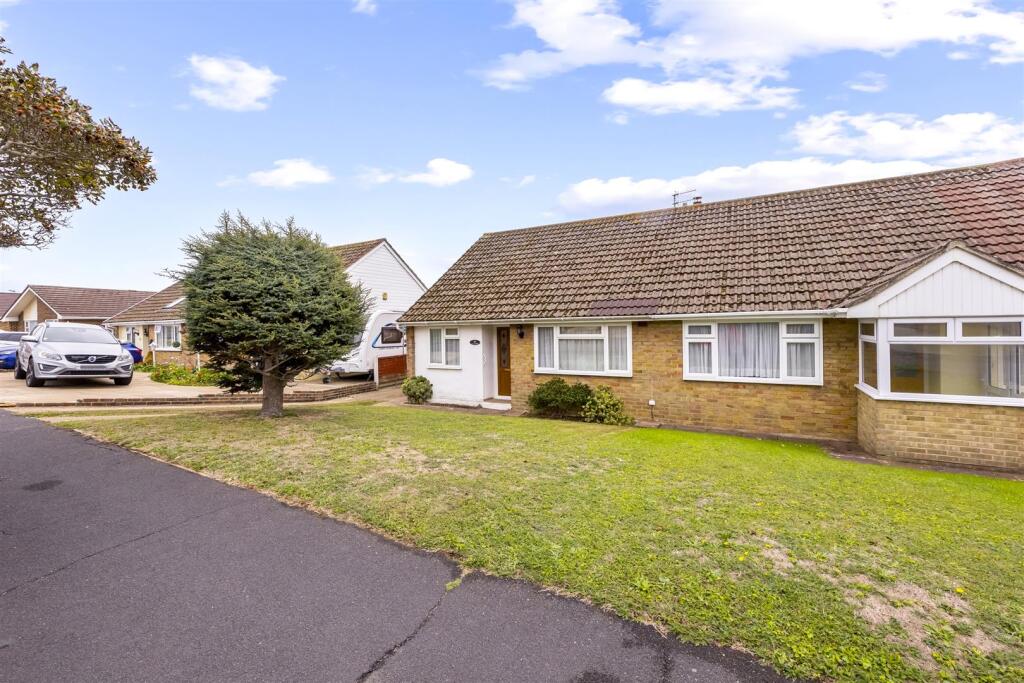 2-bed detached on Quarry Lane, Seaford, BN25 3BJ, £325,000