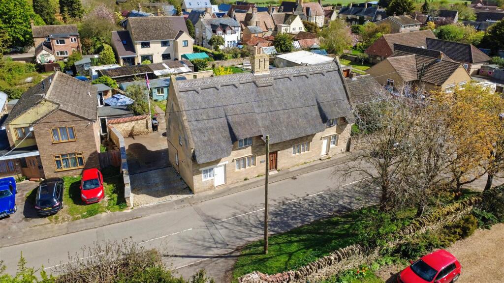 Main image of property: NN14 High Street, Titchmarsh