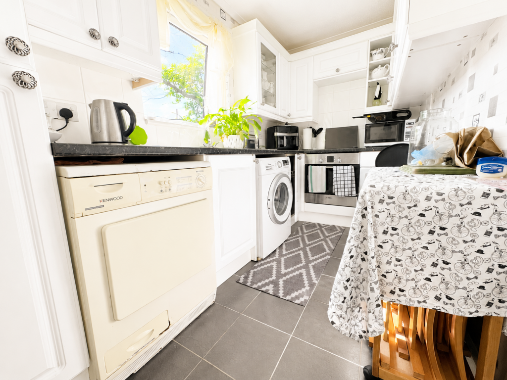 Durweston Walk, Bristol, BS14 - View 6