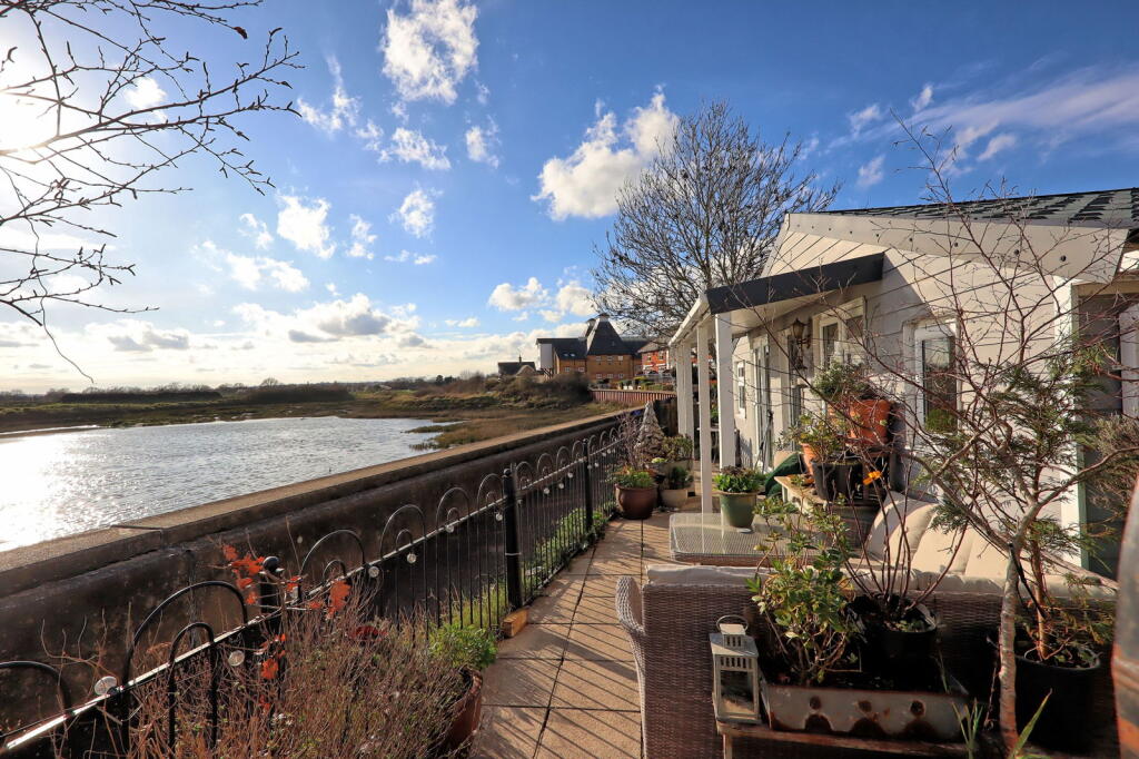 Main image of property: Goldhanger Road, Heybridge, Maldon, CM9 4QX