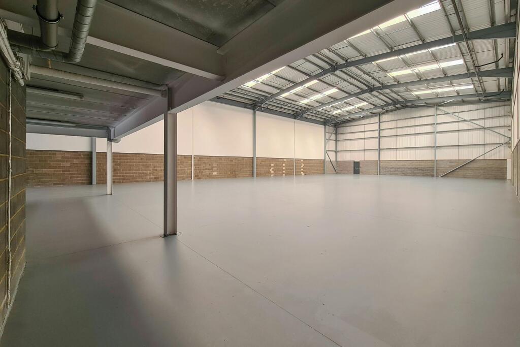 2-Warehouse_0.1-2.jpg